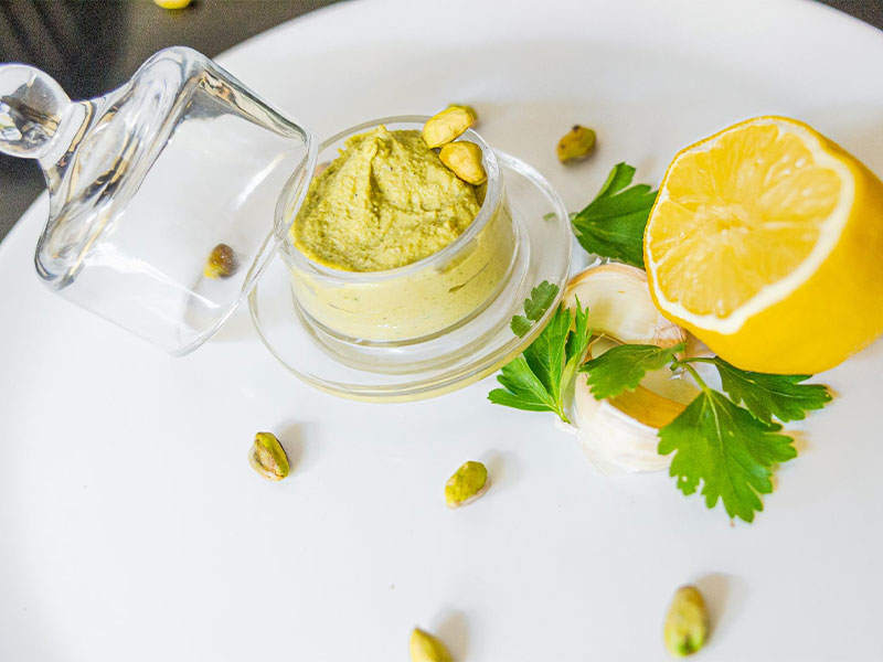 خواص کره پسته برای سلامتی بدن 