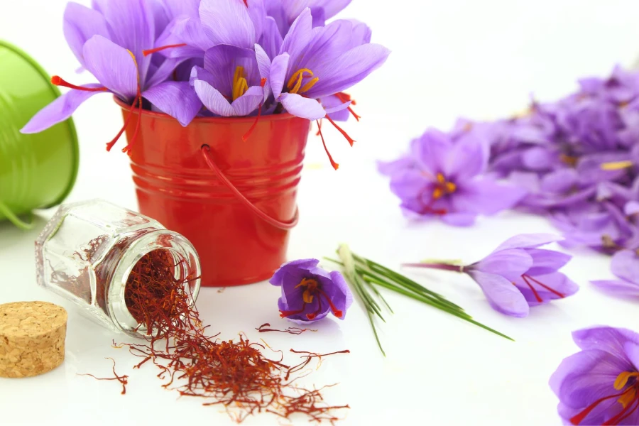 مزایا زعفران برای تقویت اعصاب و حافظه